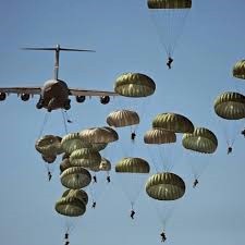 5682 NuCuoiXuanDMyLinh